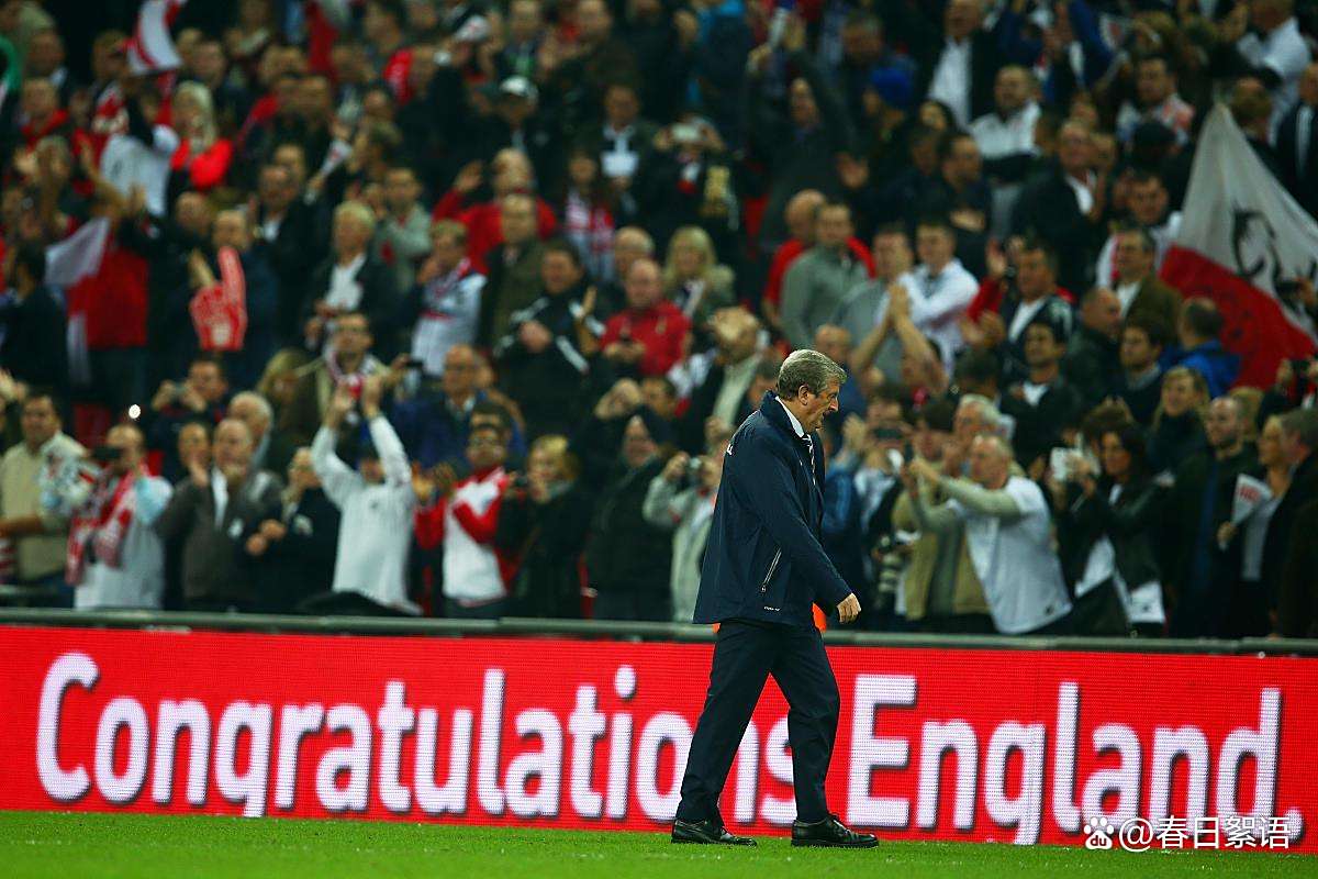 阿森纳力争击败巴黎，晋级前进