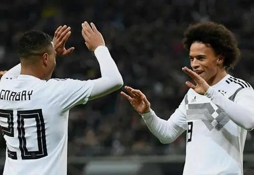 拜仁慕尼黑封王路曝光,路线图浮出水面 拜仁慕尼黑封王路曝光,路线图浮出水面