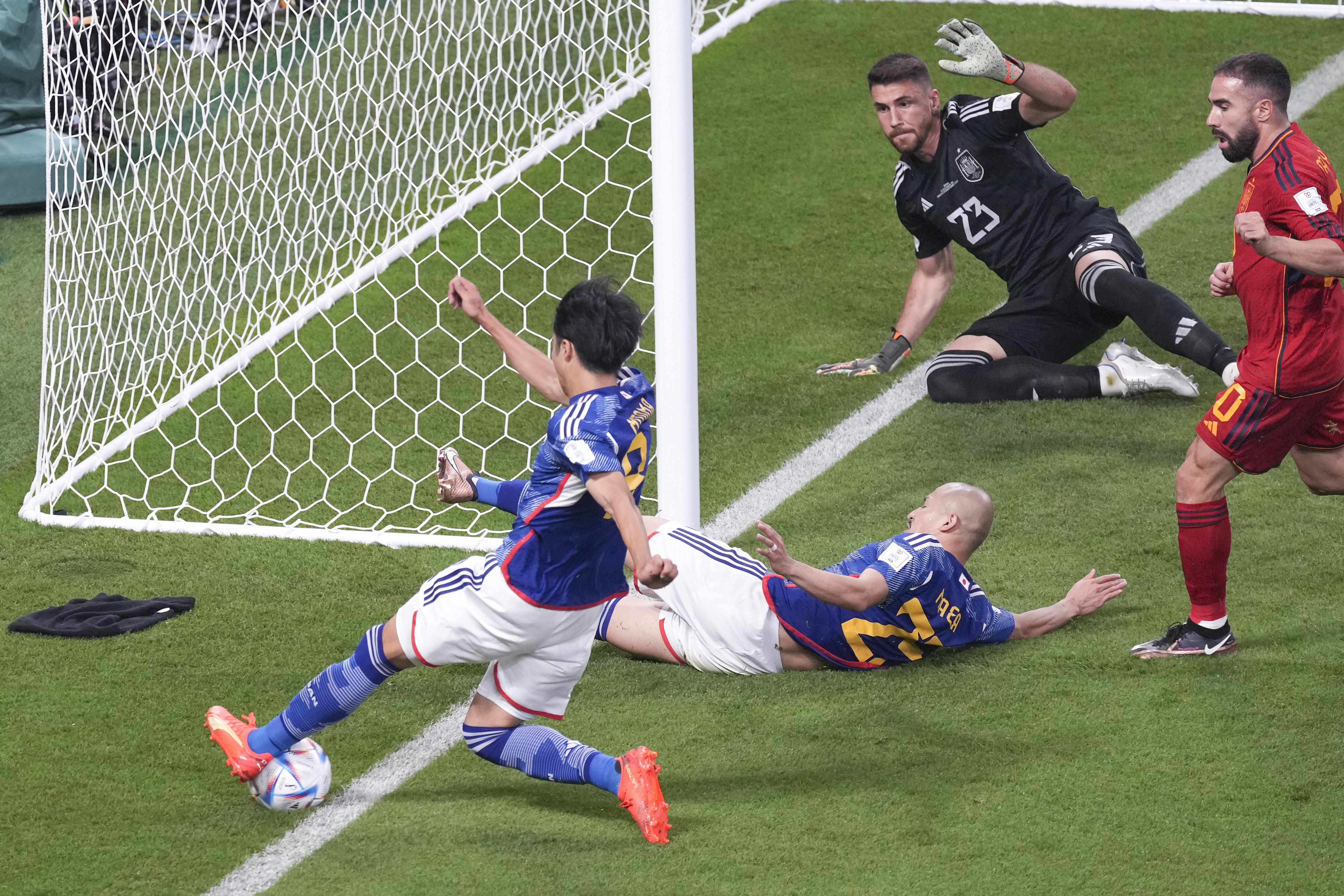 印度队逆转日本队，黄鸭组合扛起全队